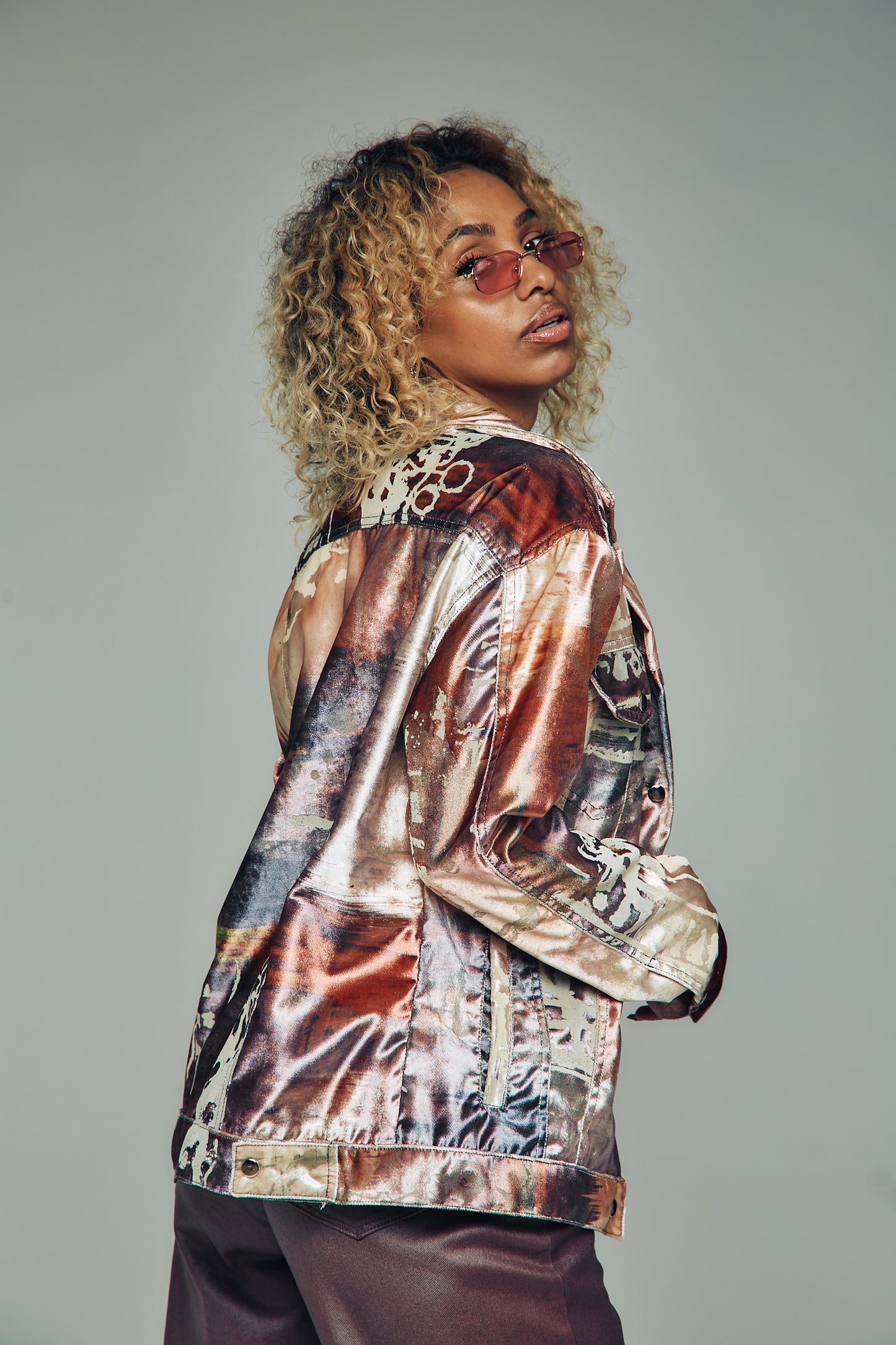 EMBOSSED VELVET LINT JACKET
